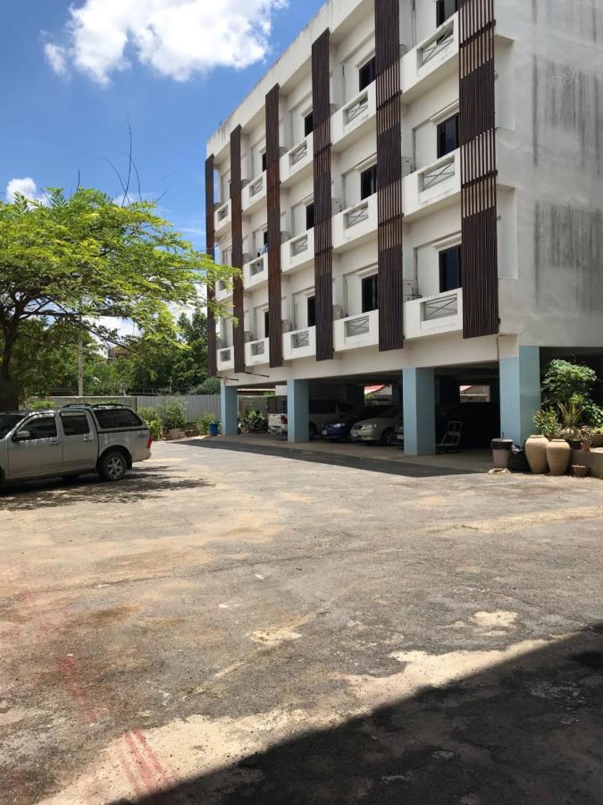 Vatchara Northgate Hotel Nakhon Sawan Zewnętrze zdjęcie
